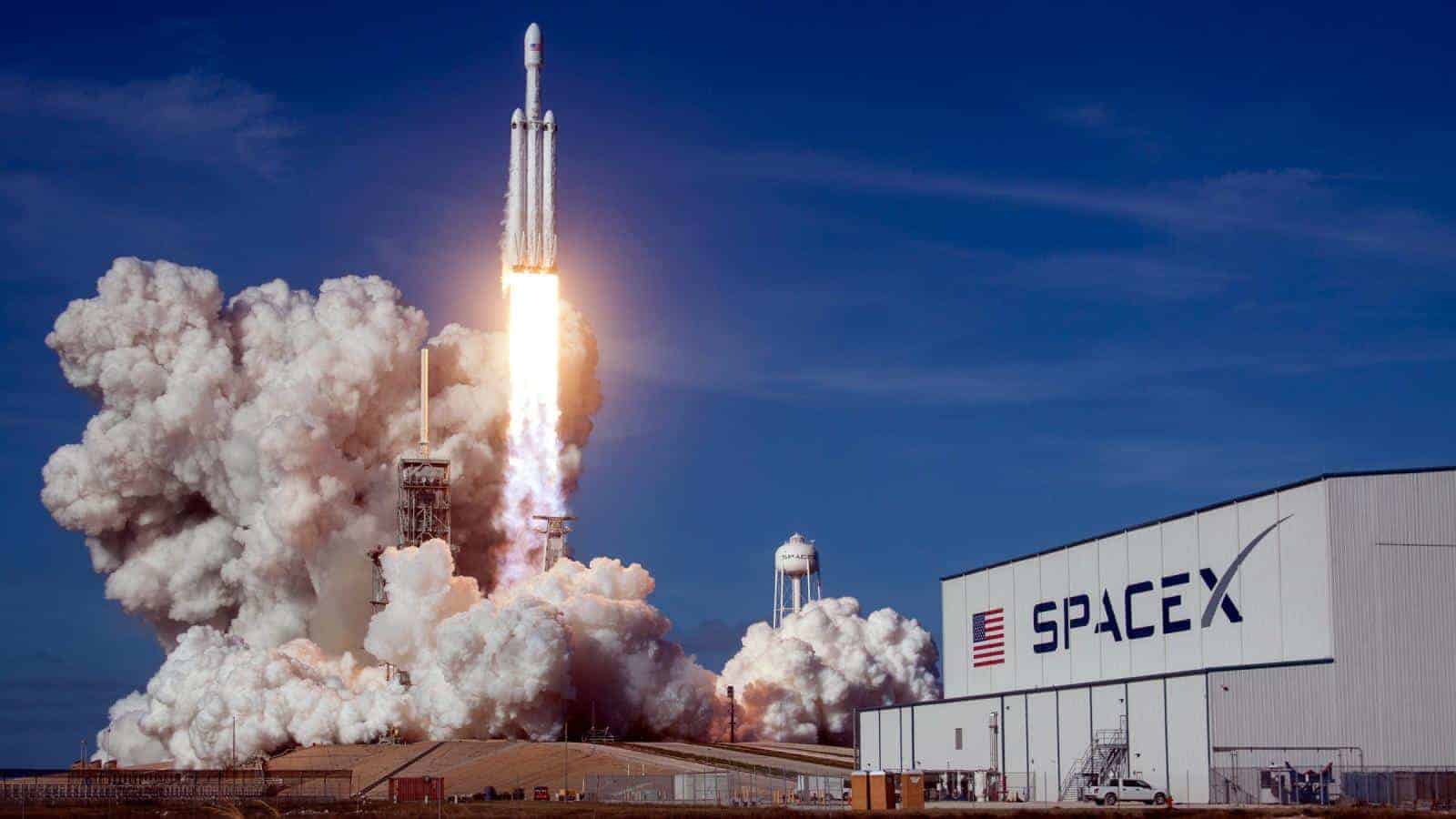 spacex-falcon ایلان ماسک